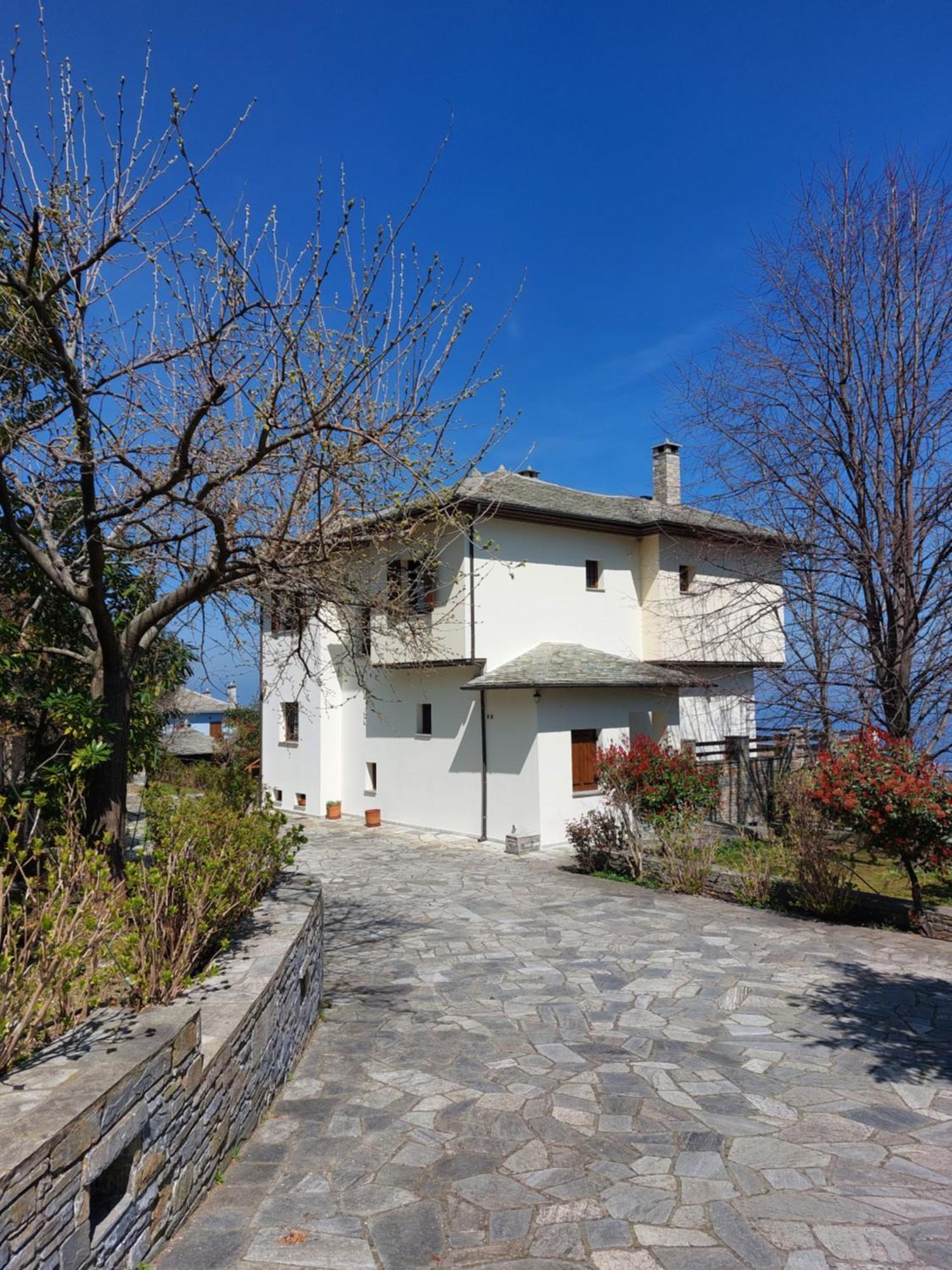 Θαλλώ Luxurious Villa Tsagarada Bilik gambar