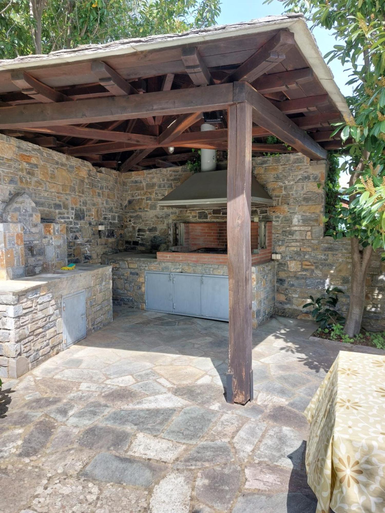 Θαλλώ Luxurious Villa Tsagarada Bilik gambar